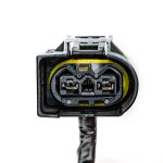 Automotive pigtail and connector - Automotive Pigtail Connector 2 E010 1